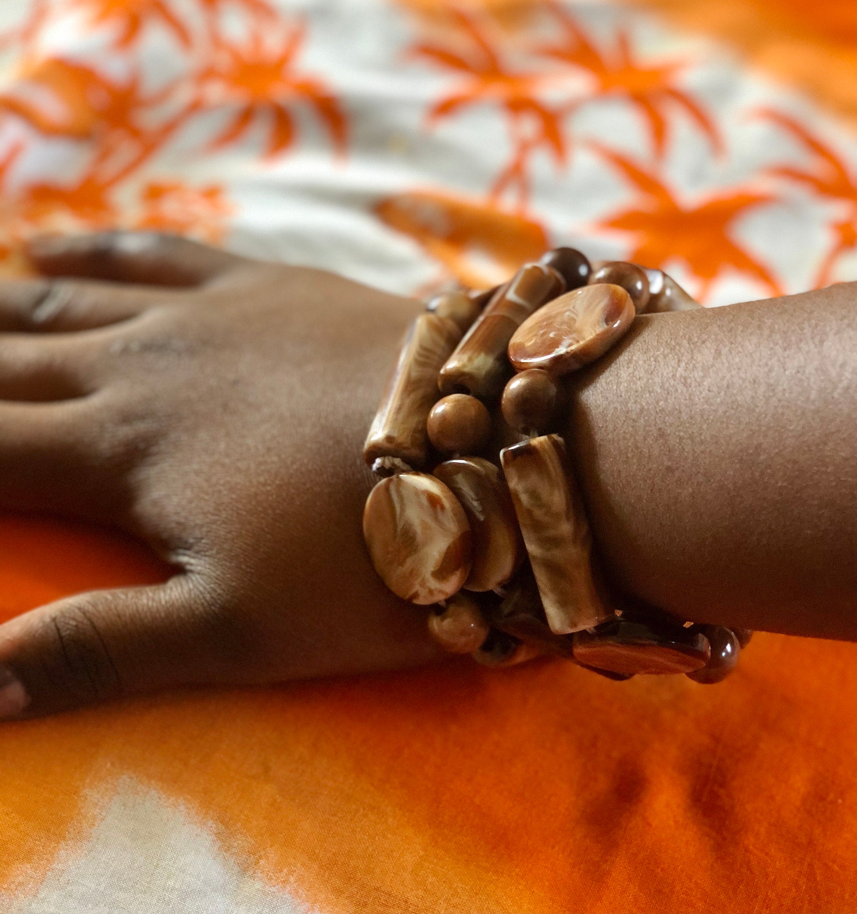Traditional Glass Beaded Bracelet Mable Light Chestnut