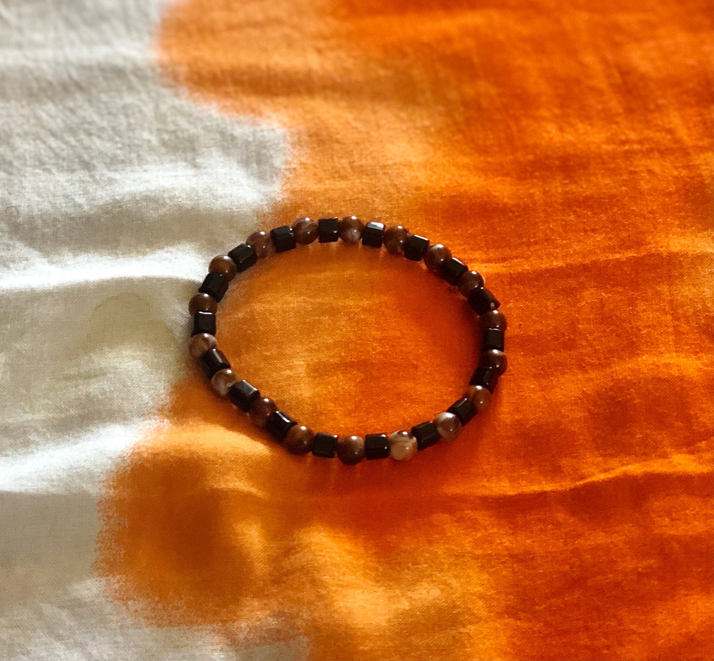 Traditional Beaded bracelet Dark Chestnut and Noir