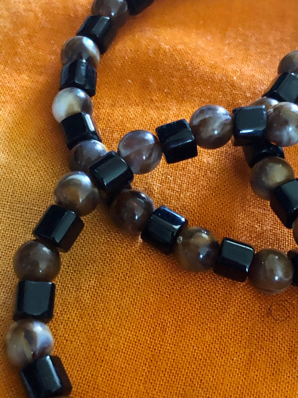 Traditional Beaded bracelet Dark Chestnut and Noir