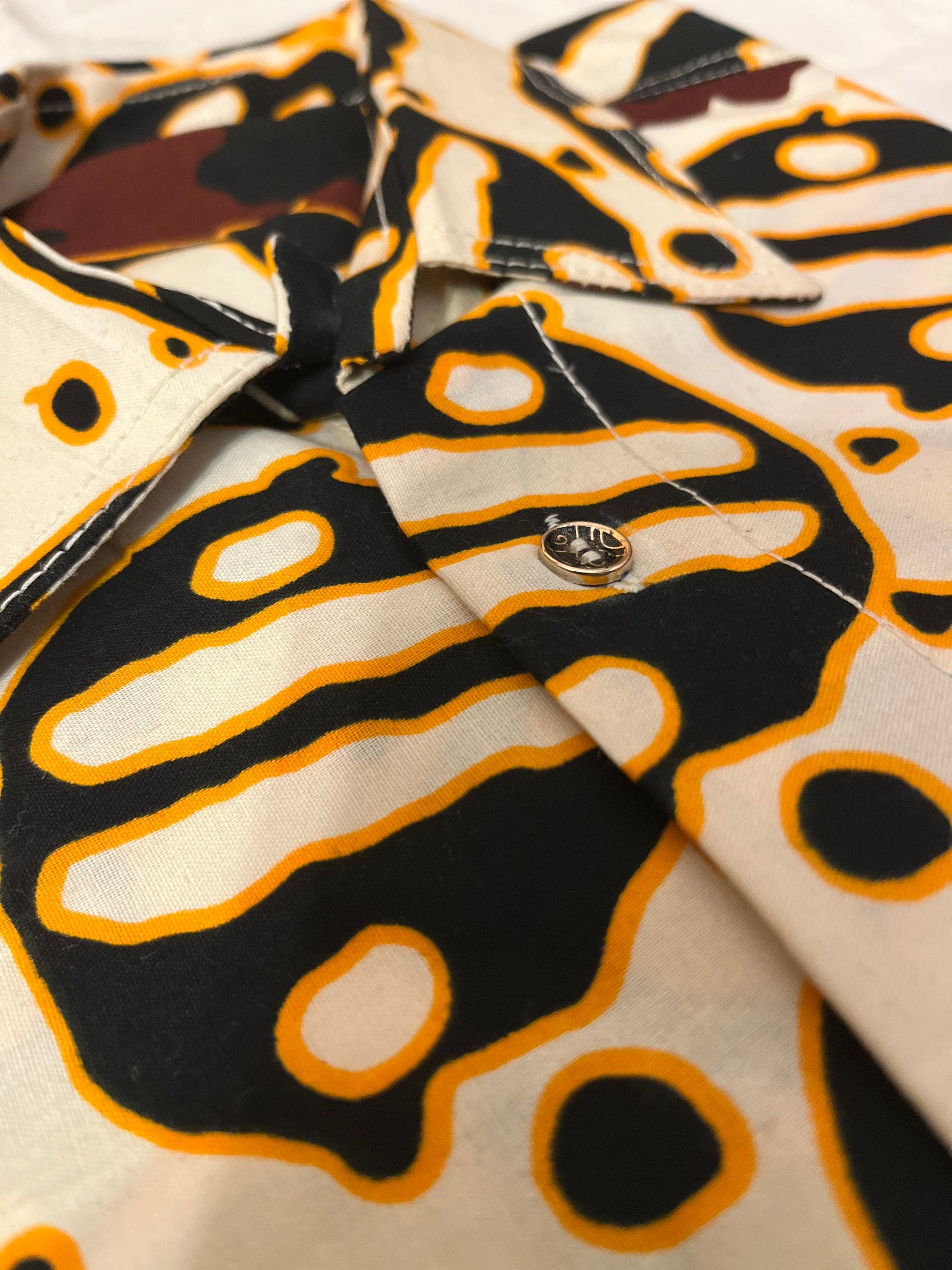 L Men’s Tan Orange Brown Short Abstract Sleeve Cotton Polo Shirt