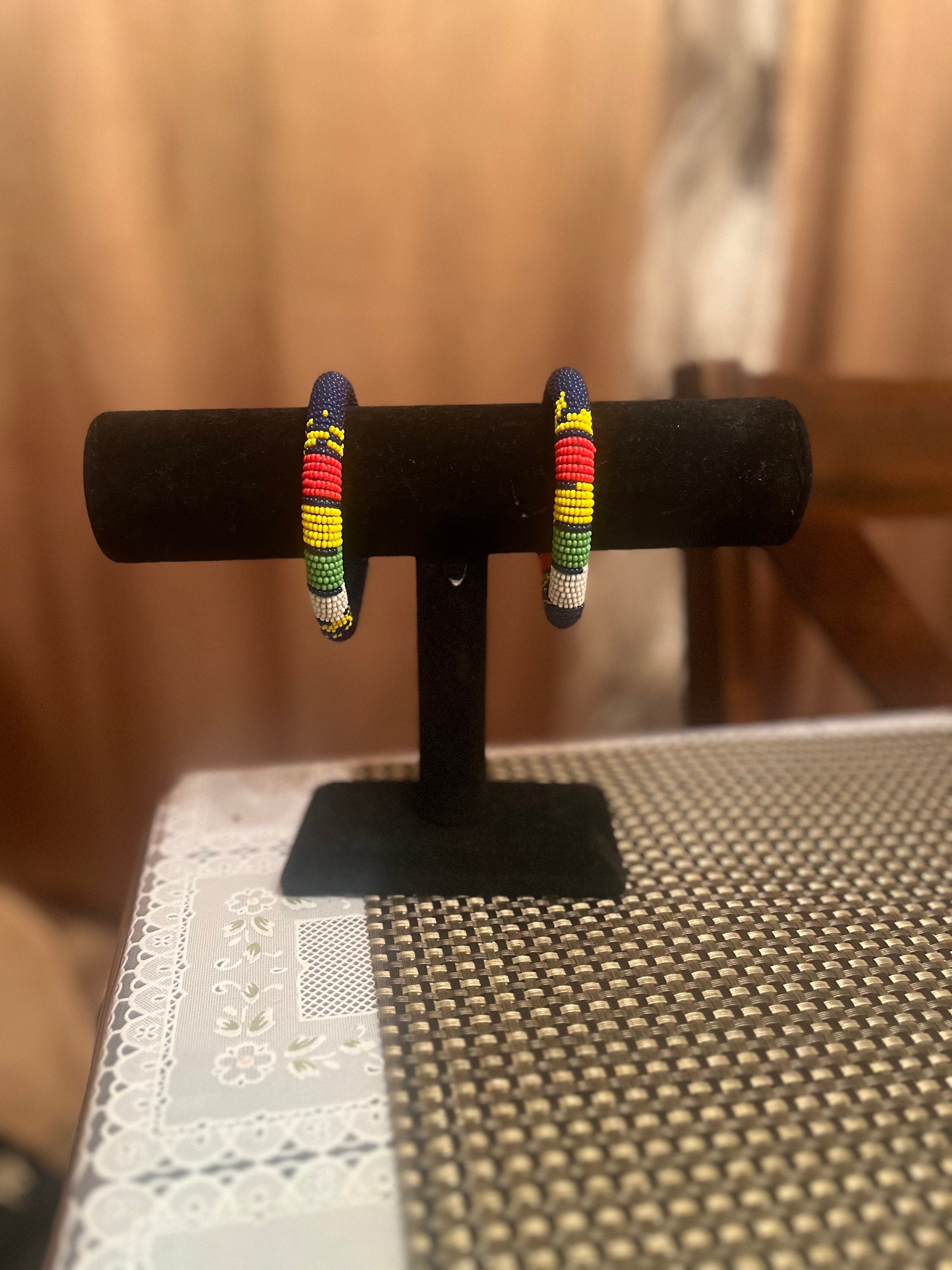 Tuareg Sturdy MULTICOLOR Beaded Bracelet made in Mali (West Africa)